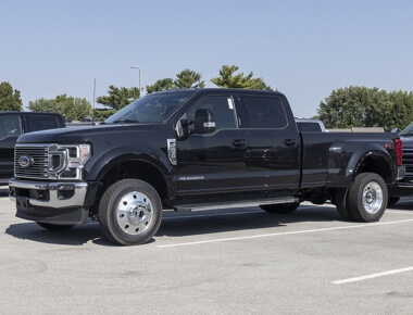 diesel service and repair in Escondido Ca image of ford dually diesel truck in parking lot
